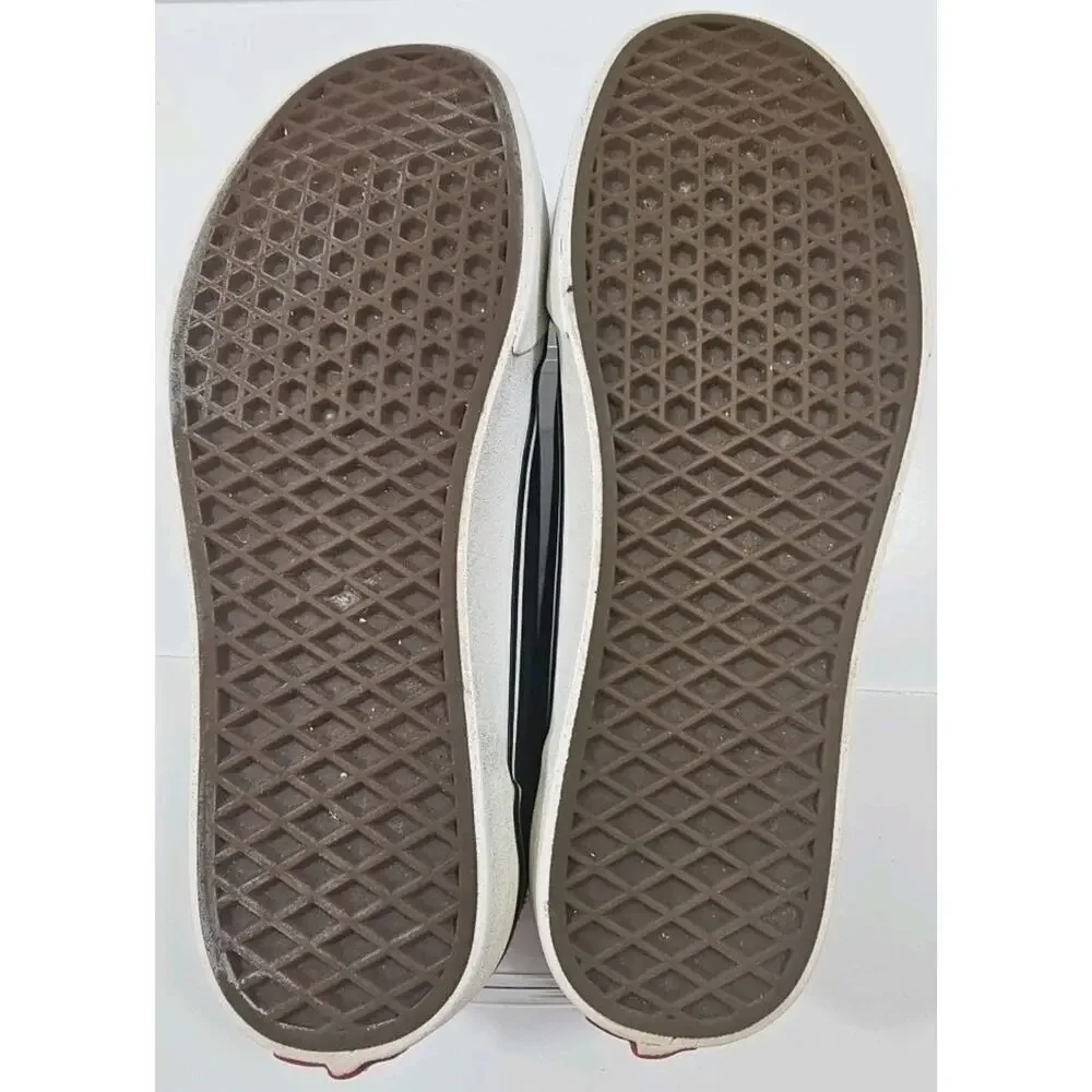Vans Old Skool Classic Skate Shows Black & White Mens 9.5 Womens 11 Unisex Retro - Picture 7 of 16